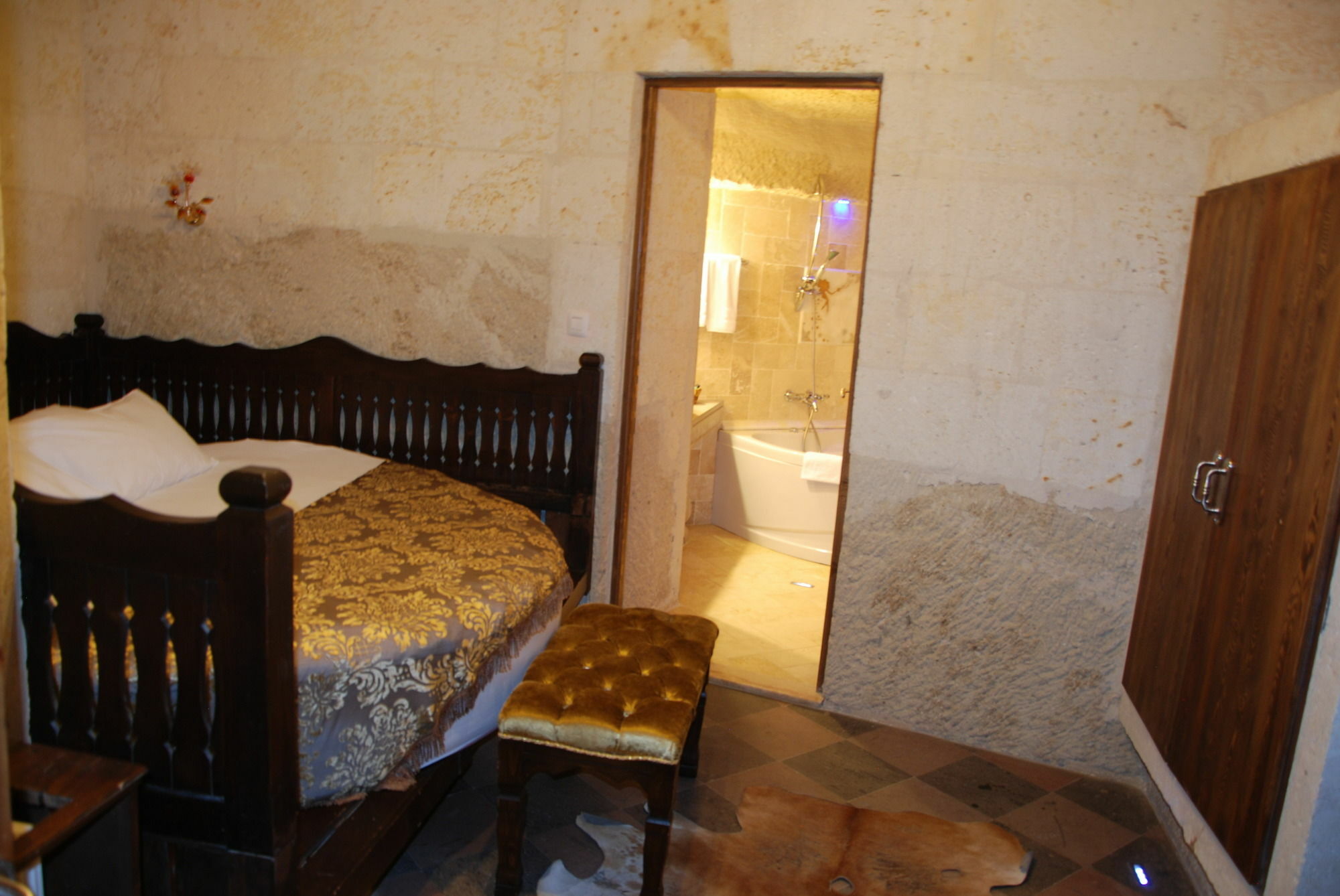 Cappadocia Perimasali Cave Hotel Ürgüp Extérieur photo
